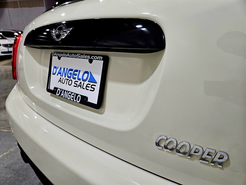 2016 MINI Hardtop 4 Door Cooper   - Photo 19 - Hillsboro, OR 97124