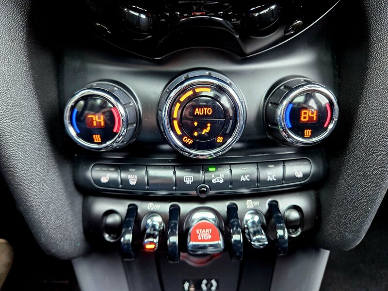 2016 MINI Hardtop 4 Door Cooper   - Photo 32 - Hillsboro, OR 97124