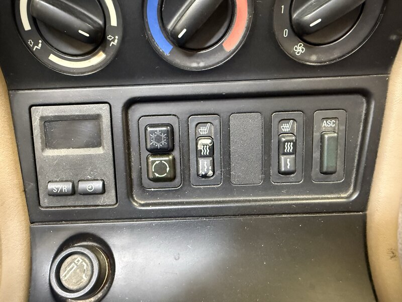 1996 BMW Z3 Convertible   - Photo 21 - Hillsboro, OR 97124