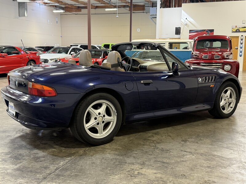 1996 BMW Z3 Convertible   - Photo 10 - Hillsboro, OR 97124