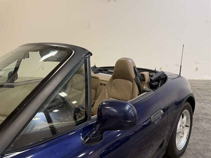 1996 BMW Z3 Convertible   - Photo 4 - Hillsboro, OR 97124