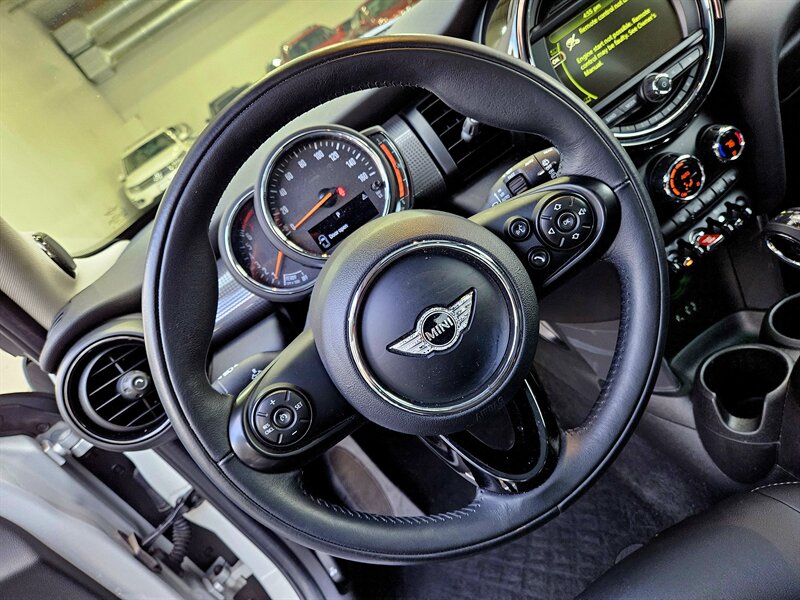 2018 MINI Hardtop 4 Door Cooper - Photo 20 - Hillsboro, OR 97124
