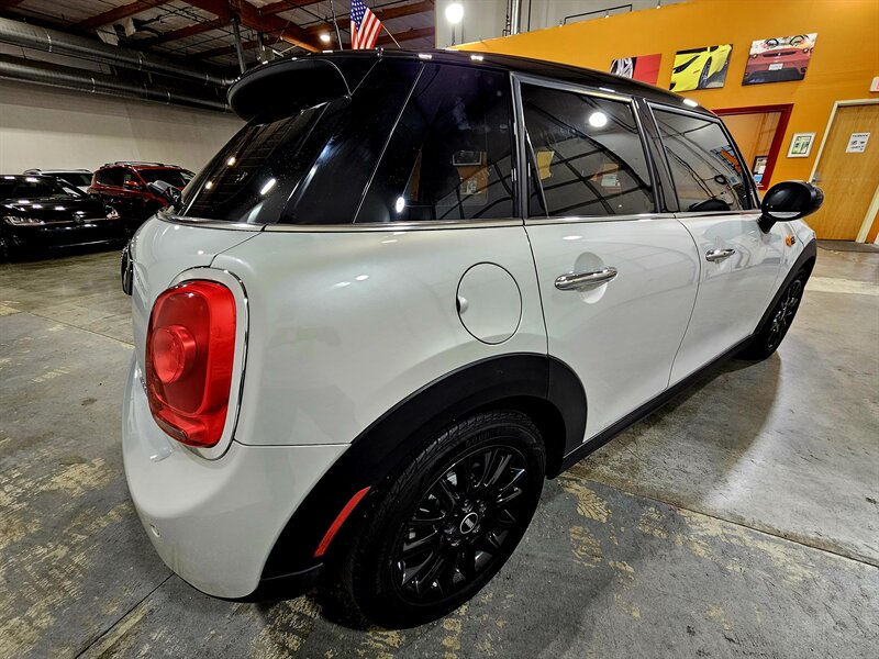 2018 MINI Hardtop 4 Door Cooper - Photo 5 - Hillsboro, OR 97124