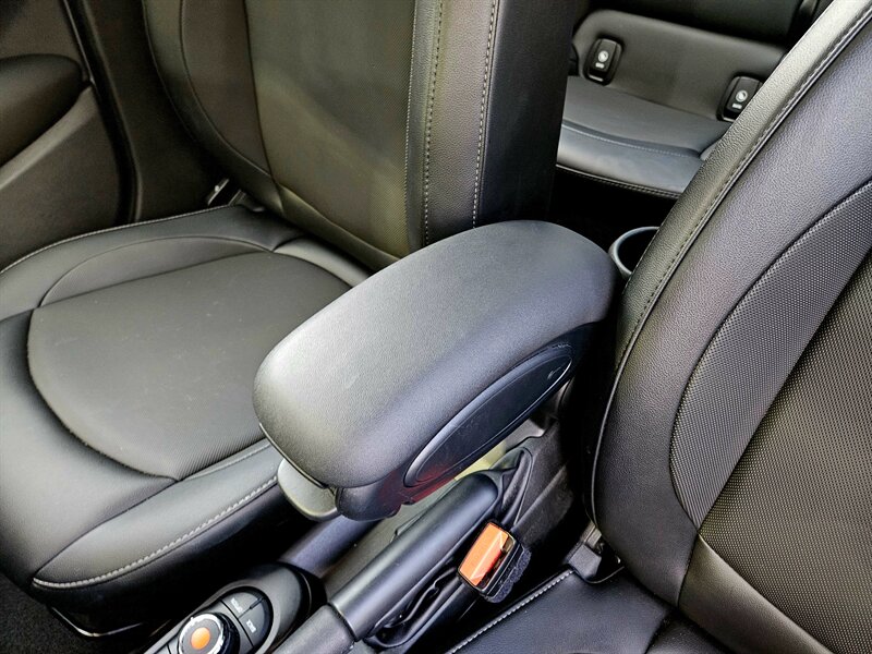 2018 MINI Hardtop 4 Door Cooper - Photo 30 - Hillsboro, OR 97124