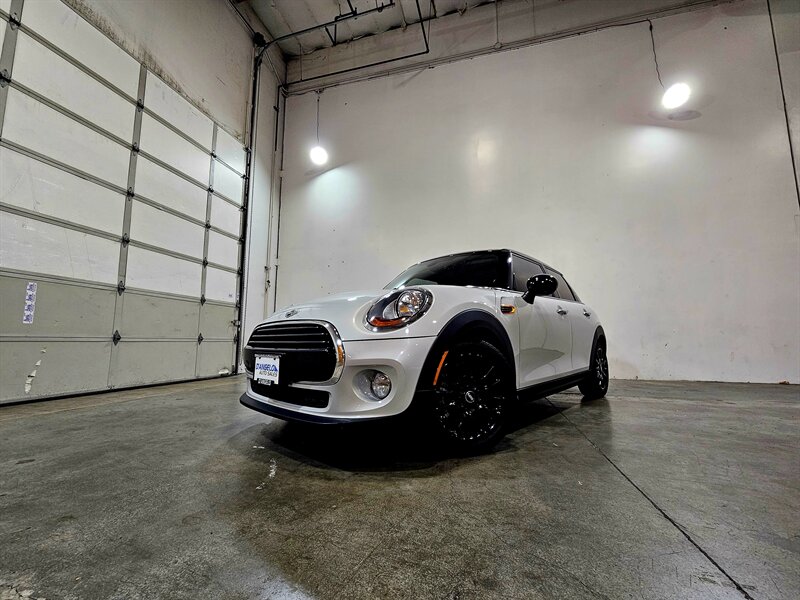 2018 MINI Hardtop 4 Door Cooper - Photo 12 - Hillsboro, OR 97124