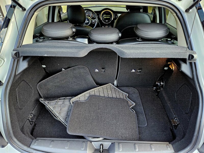 2018 MINI Hardtop 4 Door Cooper - Photo 34 - Hillsboro, OR 97124