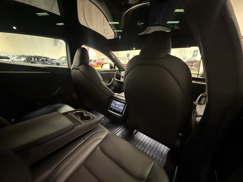 2021 Tesla Model S Long Range - Photo 14 - Hillsboro, OR 97124