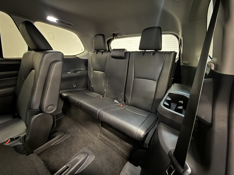 2026 Toyota Grand Highlander Hybrid XLE   - Photo 31 - Hillsboro, OR 97124