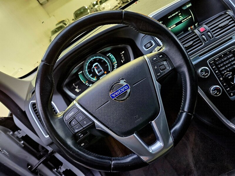 2015 Volvo XC60 T5 Premier   - Photo 28 - Hillsboro, OR 97124