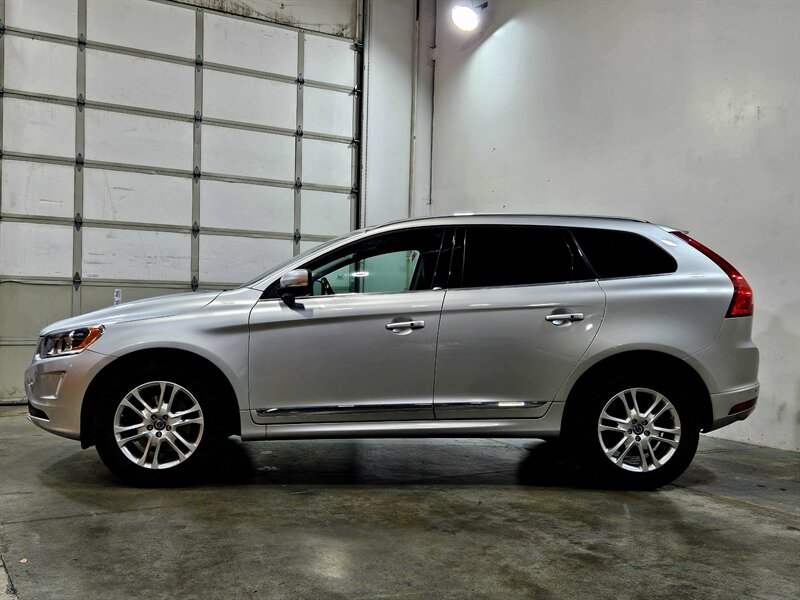 2015 Volvo XC60 T5 Premier   - Photo 8 - Hillsboro, OR 97124