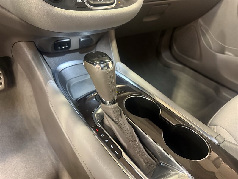 2016 Chevrolet Malibu LT - Photo 26 - Hillsboro, OR 97124