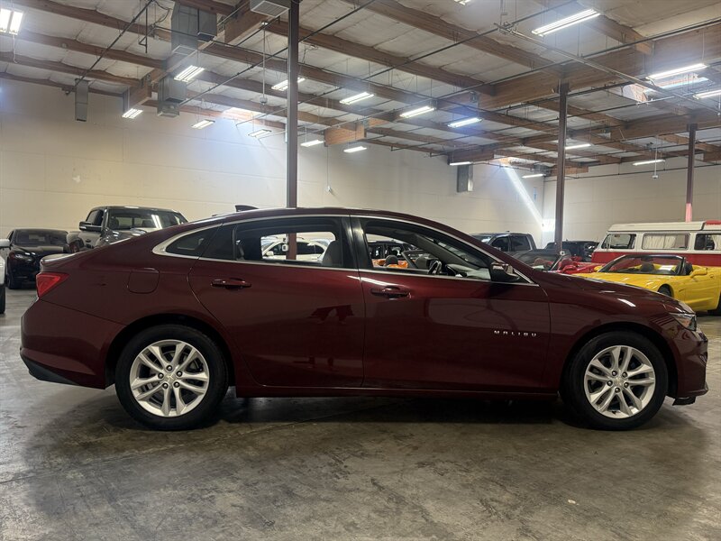 2016 Chevrolet Malibu LT - Photo 8 - Hillsboro, OR 97124