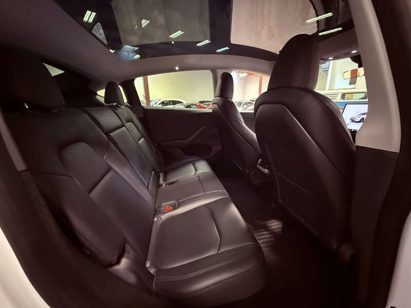 2023 Tesla Model Y Long Range   - Photo 26 - Hillsboro, OR 97124