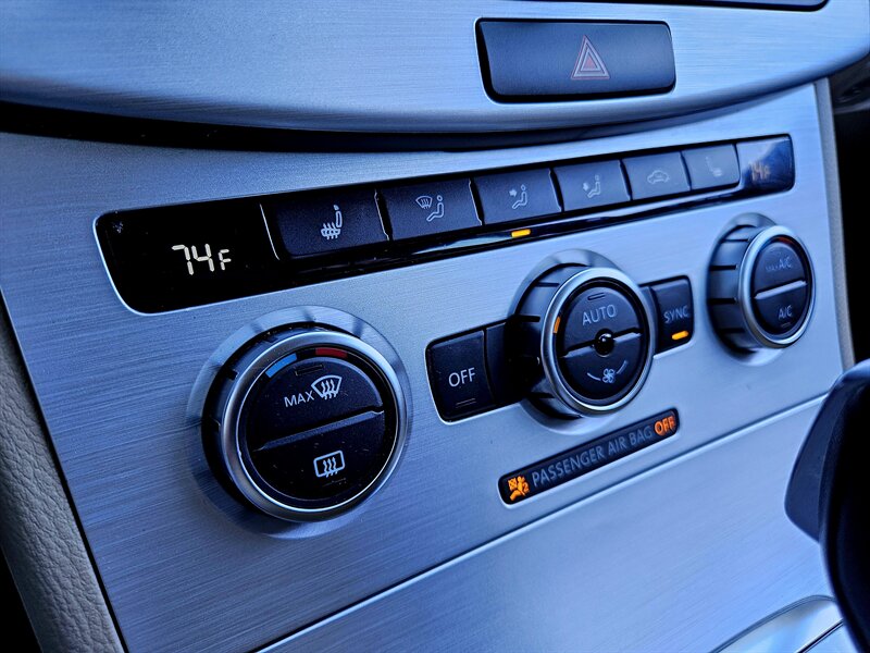 2014 Volkswagen CC R-Line PZEV   - Photo 24 - Hillsboro, OR 97124