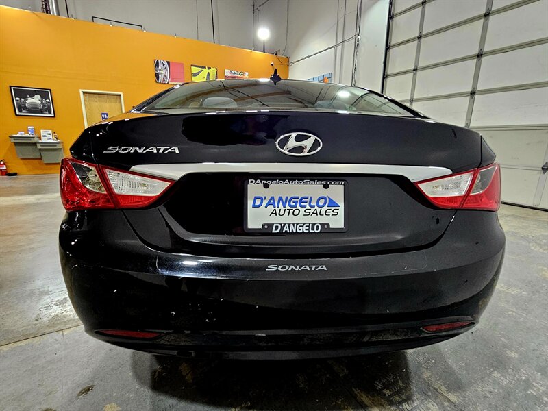 2013 Hyundai SONATA GLS - Photo 6 - Hillsboro, OR 97124