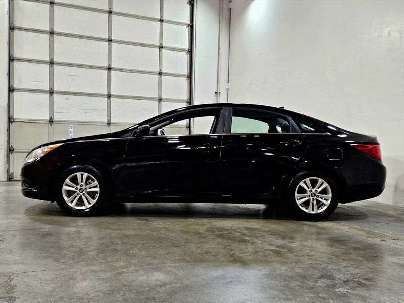 2013 Hyundai SONATA GLS - Photo 8 - Hillsboro, OR 97124
