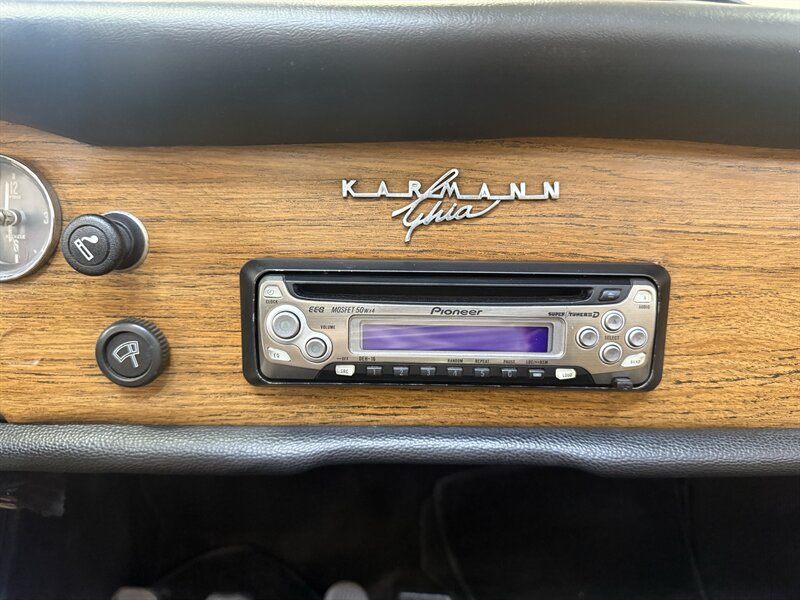 1970 Volkswagen Karmann Ghia Convertible   - Photo 23 - Hillsboro, OR 97124