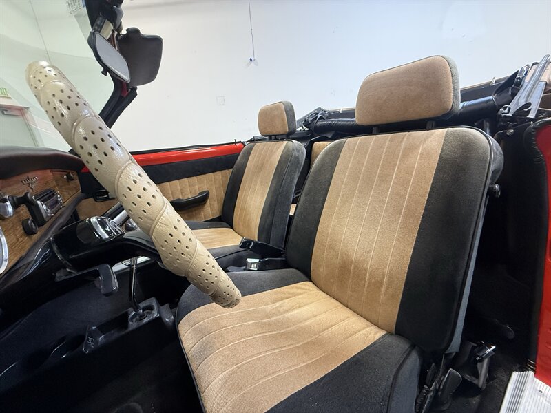 1970 Volkswagen Karmann Ghia Convertible   - Photo 26 - Hillsboro, OR 97124