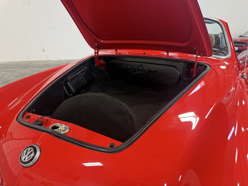 1970 Volkswagen Karmann Ghia Convertible   - Photo 32 - Hillsboro, OR 97124