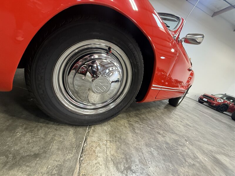 1970 Volkswagen Karmann Ghia Convertible   - Photo 14 - Hillsboro, OR 97124