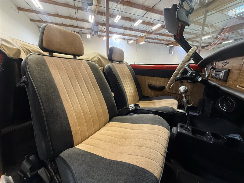 1970 Volkswagen Karmann Ghia Convertible   - Photo 15 - Hillsboro, OR 97124