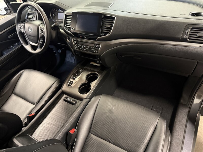 2022 Honda Ridgeline RTL-E   - Photo 2 - Hillsboro, OR 97124