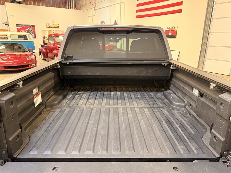 2022 Honda Ridgeline RTL-E   - Photo 8 - Hillsboro, OR 97124