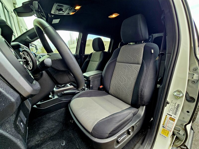 2021 Toyota Tacoma TRD Off-Road   - Photo 33 - Hillsboro, OR 97124