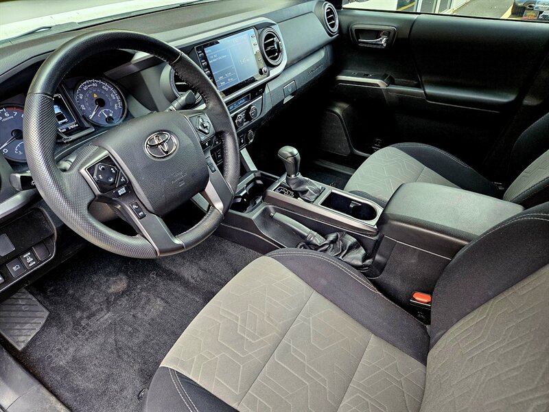 2021 Toyota Tacoma TRD Off-Road   - Photo 20 - Hillsboro, OR 97124