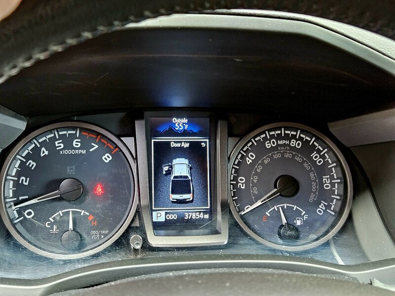 2021 Toyota Tacoma TRD Off-Road   - Photo 24 - Hillsboro, OR 97124