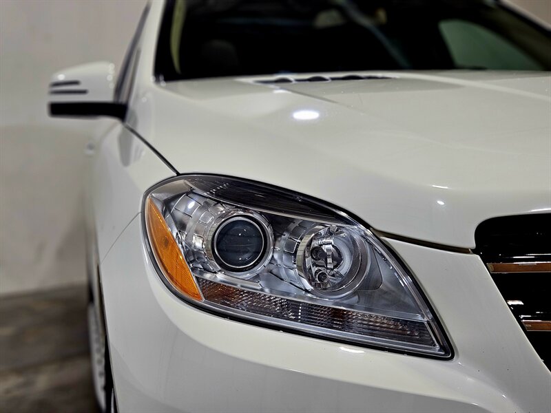 2012 Mercedes Benz ML 350 photo 11