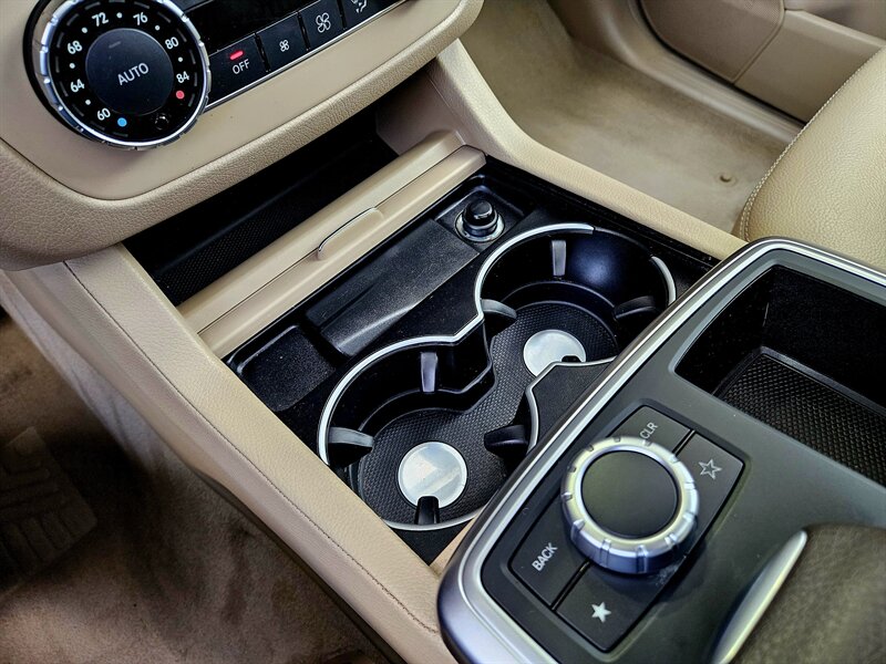 2012 Mercedes Benz ML 350 photo 27