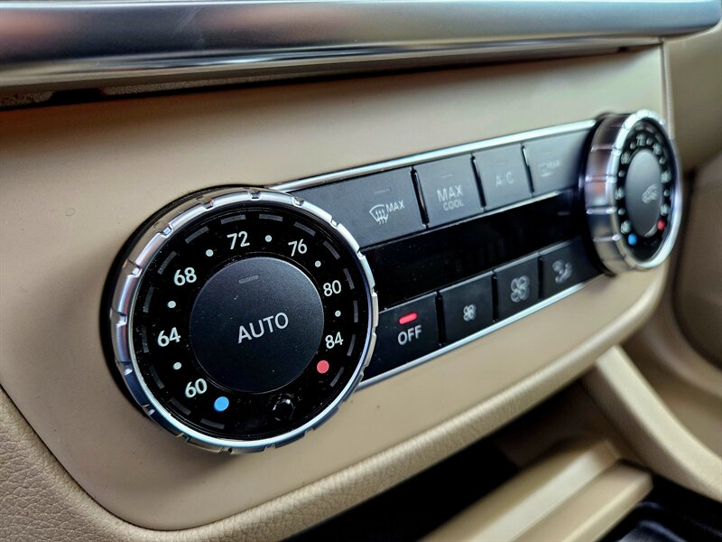 2012 Mercedes Benz ML 350 photo 26