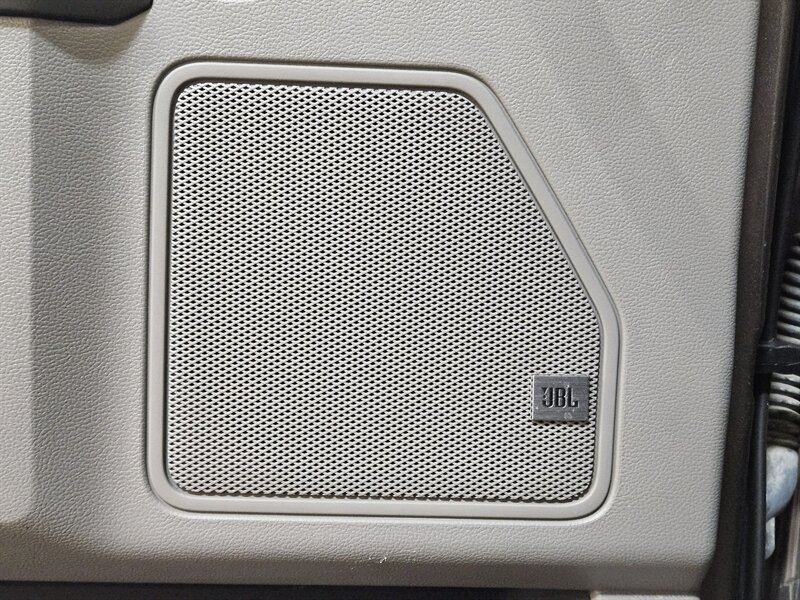 2018 Ford F-150 XLT   - Photo 43 - Hillsboro, OR 97124