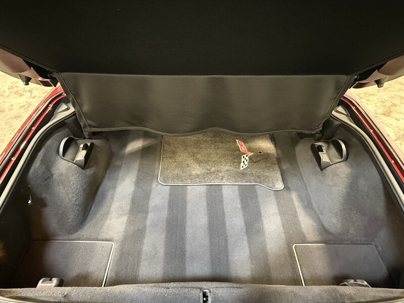 2006 Chevrolet Corvette   - Photo 35 - Hillsboro, OR 97124