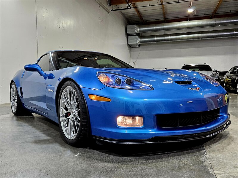 2008 Chevrolet Corvette Z06   - Photo 3 - Hillsboro, OR 97124