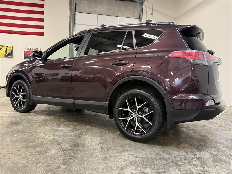 2016 Toyota RAV4 SE   - Photo 5 - Hillsboro, OR 97124