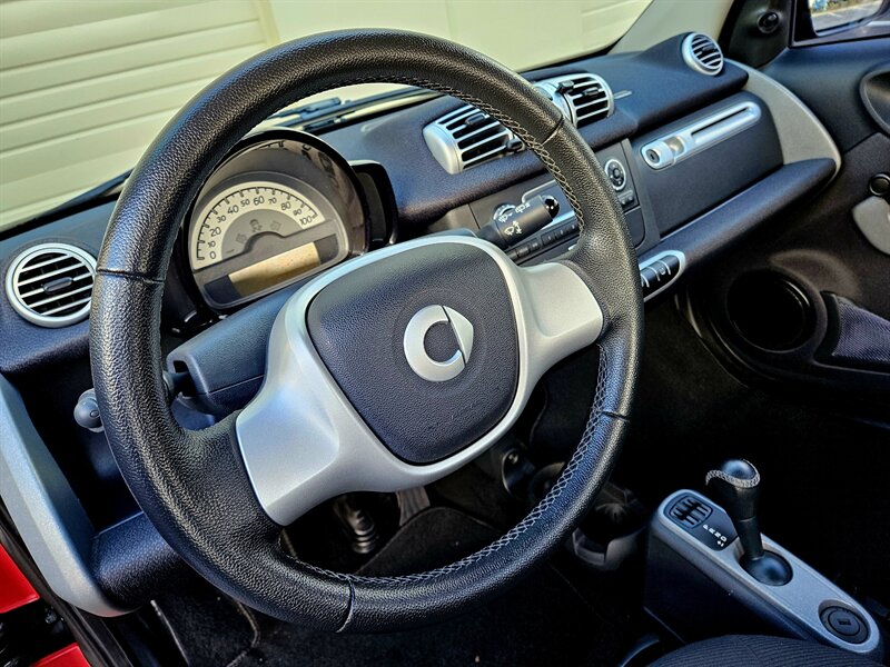 2013 Smart fortwo pure   - Photo 18 - Hillsboro, OR 97124