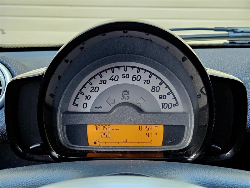 2013 Smart fortwo pure   - Photo 30 - Hillsboro, OR 97124