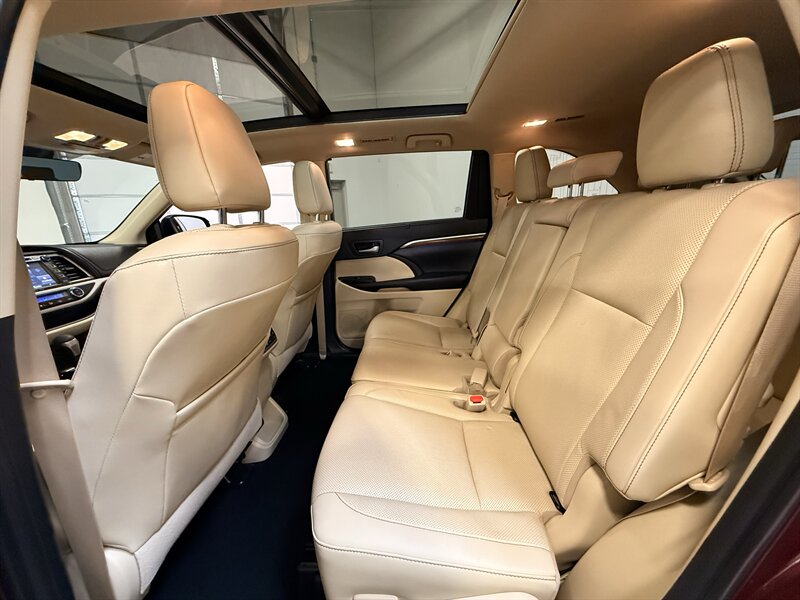 2019 Toyota Highlander Limited - Photo 29 - Hillsboro, OR 97124