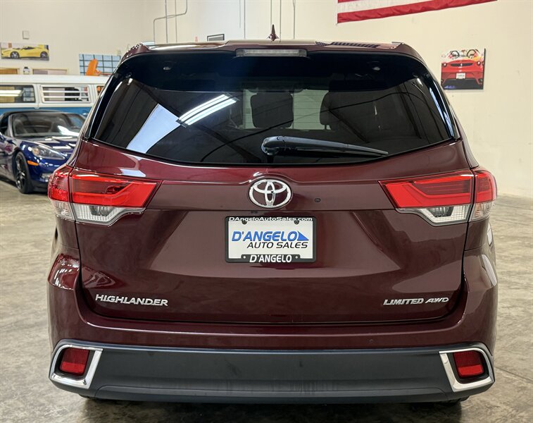 2019 Toyota Highlander Limited - Photo 6 - Hillsboro, OR 97124