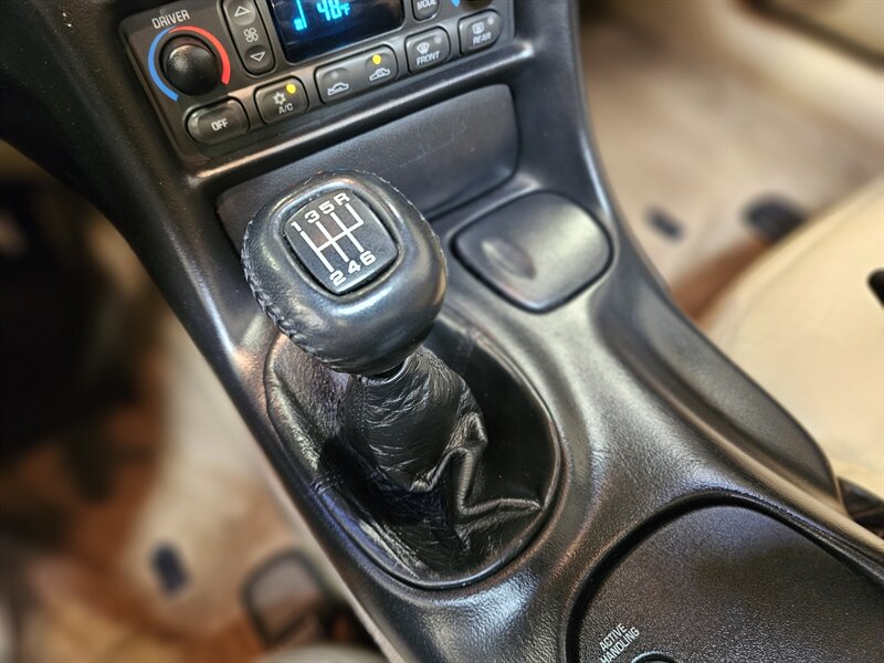 2000 Chevrolet Corvette   - Photo 25 - Hillsboro, OR 97124
