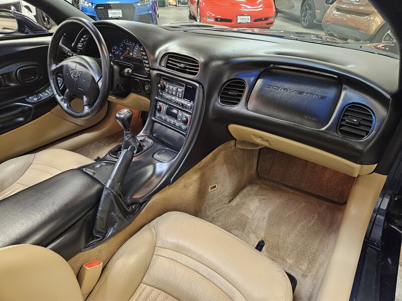 2000 Chevrolet Corvette   - Photo 15 - Hillsboro, OR 97124
