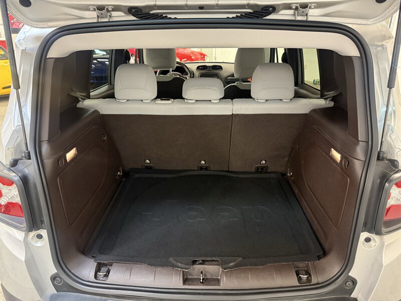 2015 Jeep Renegade Latitude - Photo 30 - Hillsboro, OR 97124