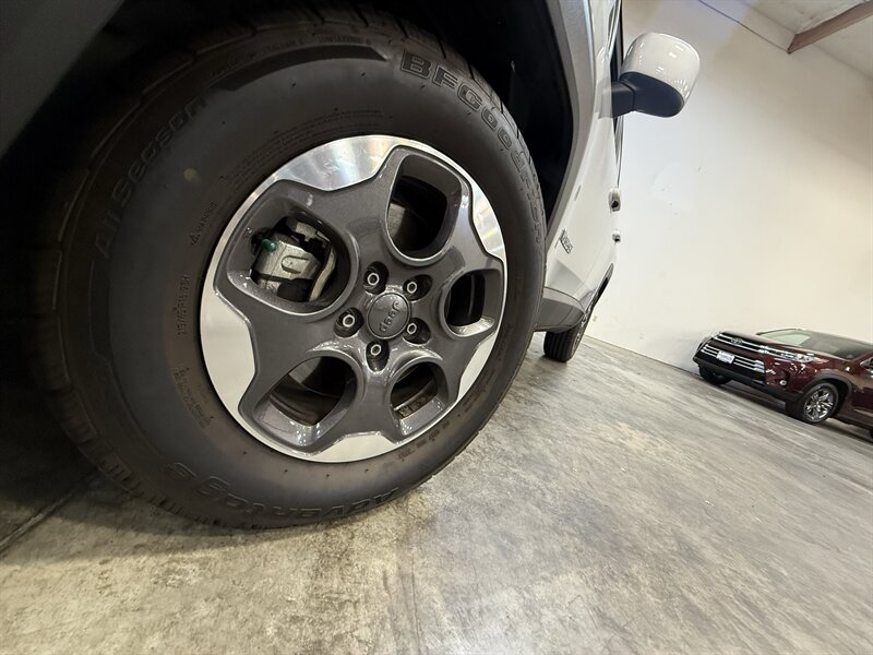2015 Jeep Renegade Latitude - Photo 12 - Hillsboro, OR 97124