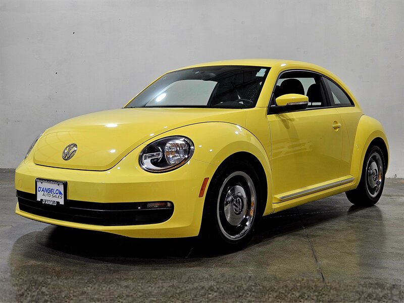 2012 Volkswagen Beetle-Classic 2.5L - Photo 9 - Hillsboro, OR 97124