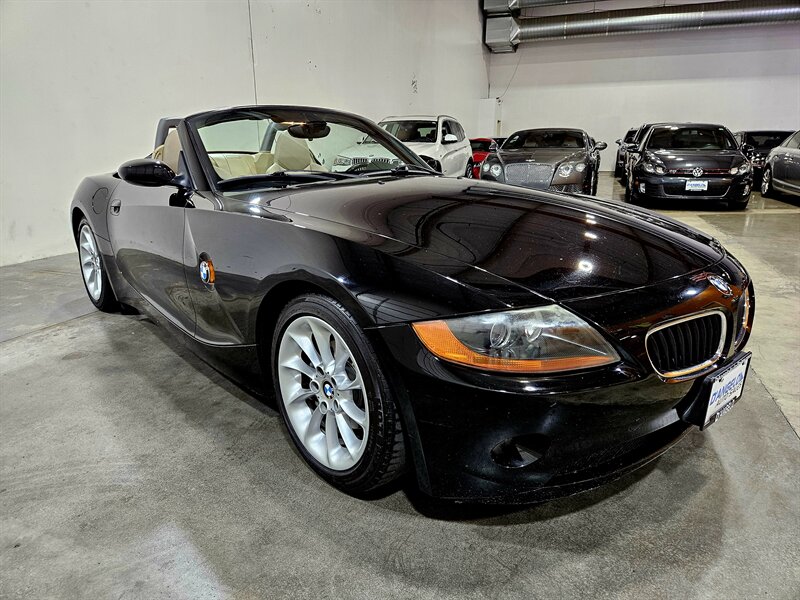 2004 BMW Z4 2.5i   - Photo 3 - Hillsboro, OR 97124
