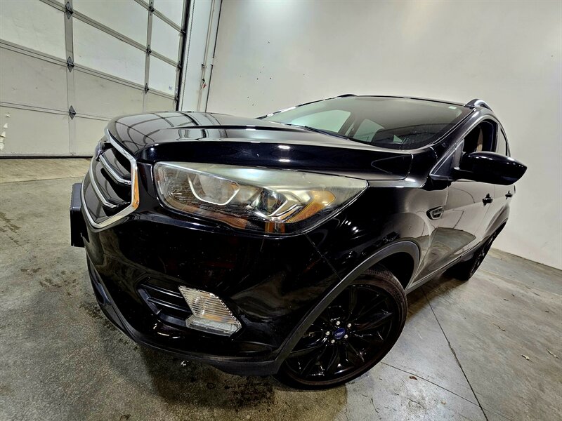 2017 Ford Escape SE   - Photo 12 - Hillsboro, OR 97124