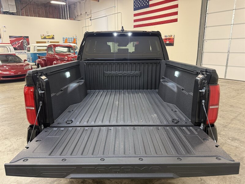 2026 Toyota Tacoma TRD Sport - Photo 8 - Hillsboro, OR 97124