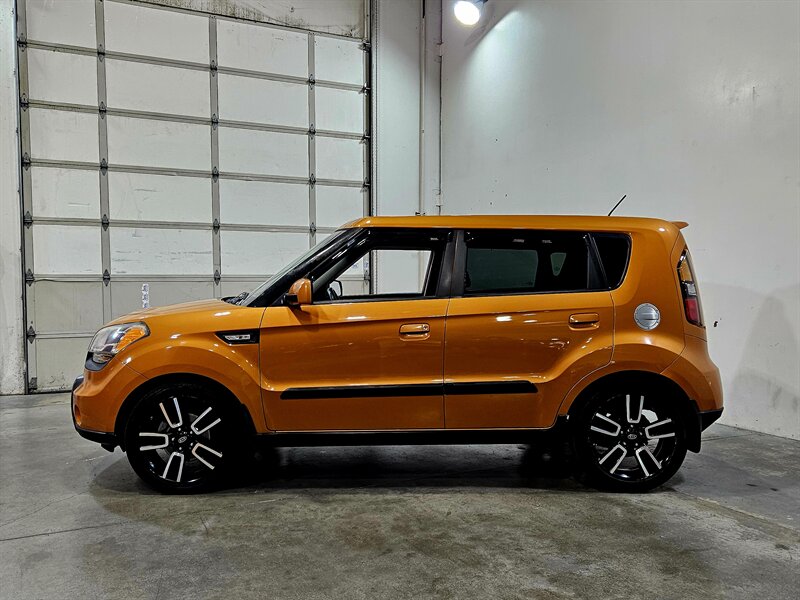 2010 Kia Soul +   - Photo 8 - Hillsboro, OR 97124